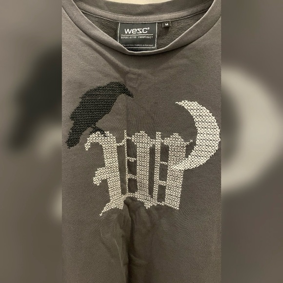 WESC Men’s Crewneck Sweatshirt - Picture 4 of 4